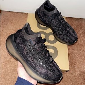 Yeezy Boost 380 Onyx Non-Reflective 6M/ 7W